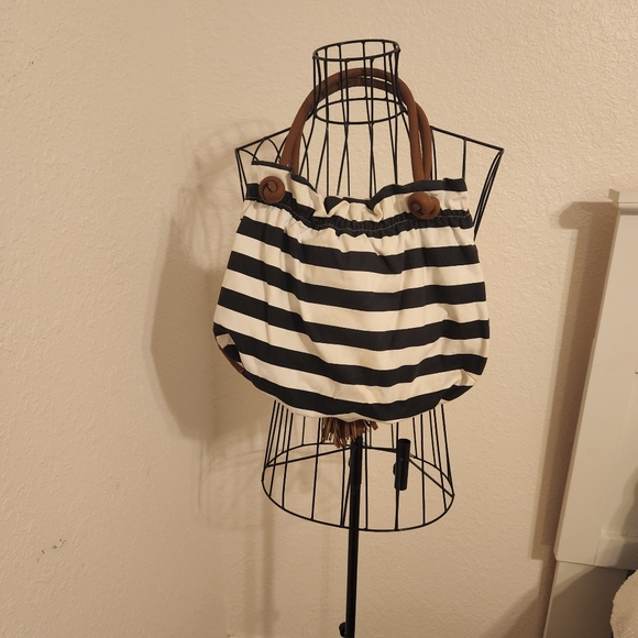 Striped Handbag ⚓️ - Picture 3 of 4